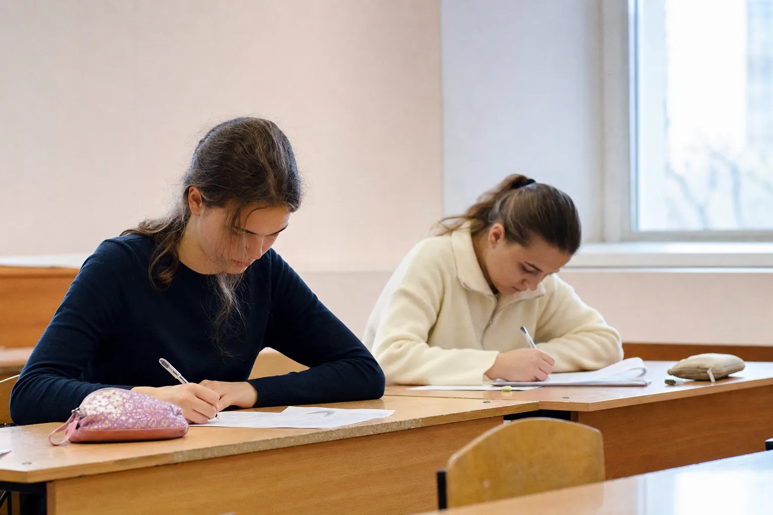 Чем удивил ЕГЭ по литературе, обществознанию, истории, русскому и английскому языкам